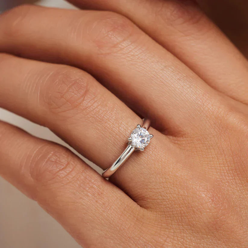 Mira Castelle Ring | White Gold 14k