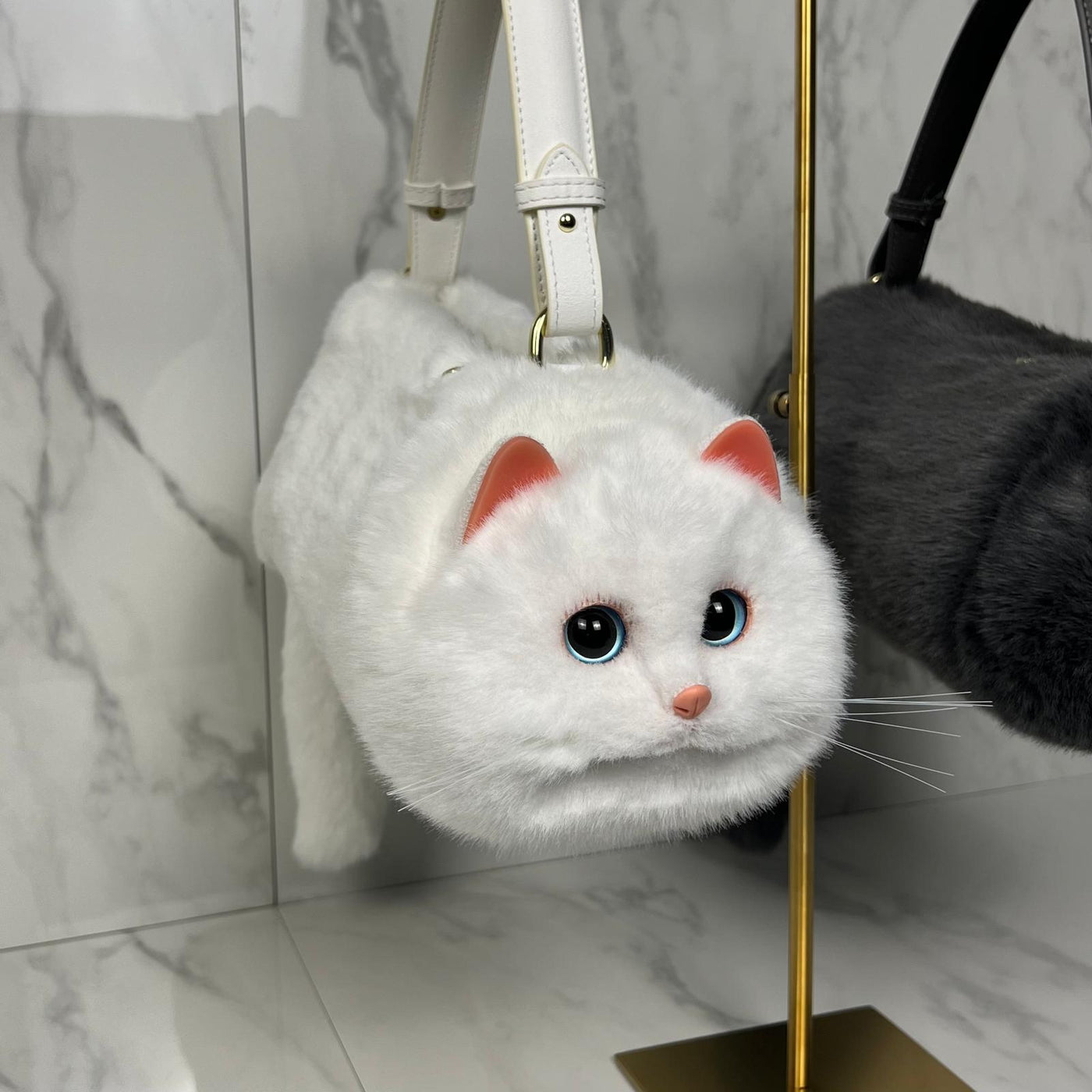 TheKittyPurse™ — Unleash Your Charm with a Playfully Luxurious Statement Bag