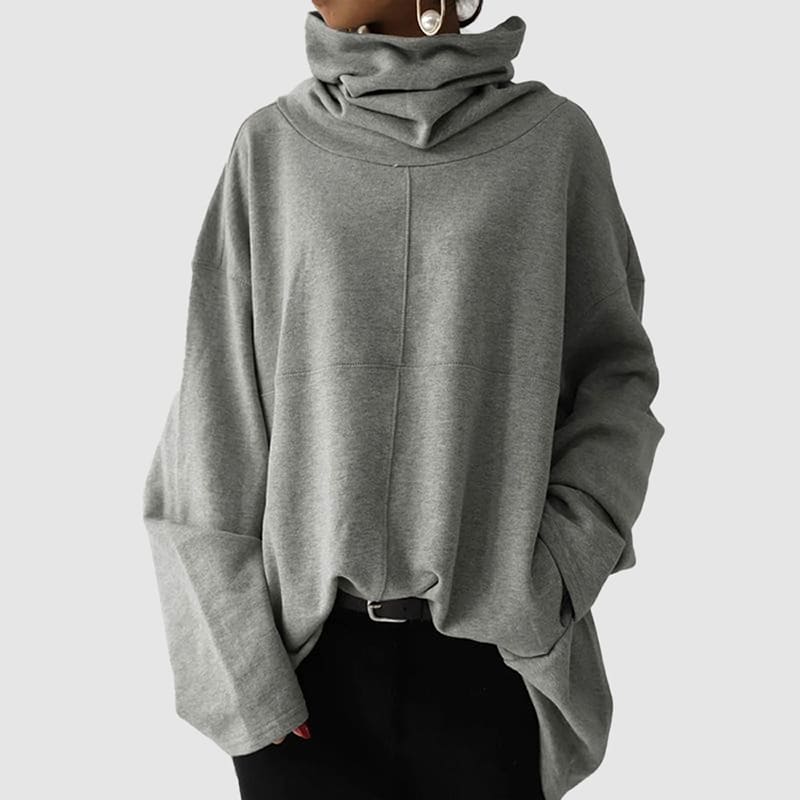 Alba Serenata – Oversized Turtleneck Sweatshirt