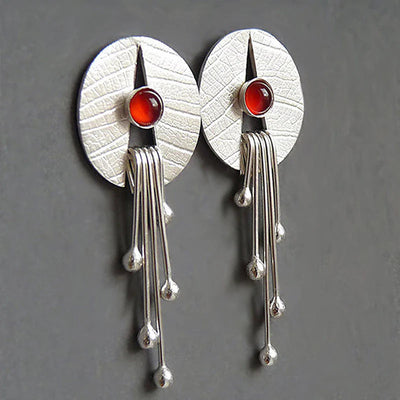 Earrings with red crystal
