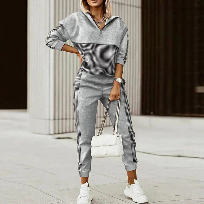 Nicole | Women’s Relaxed Fit Zip Tracksuit Set