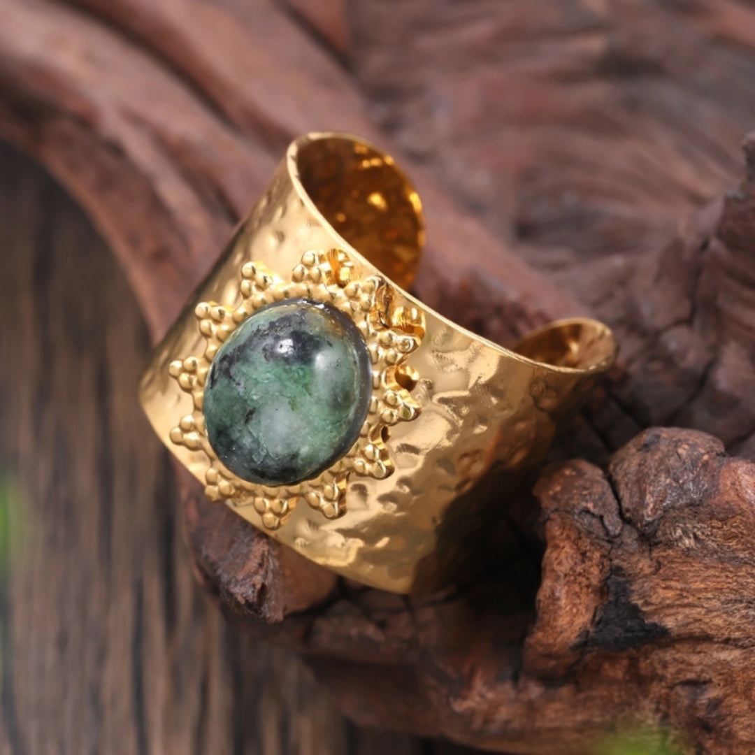 Green Stone Wide Gold Ring