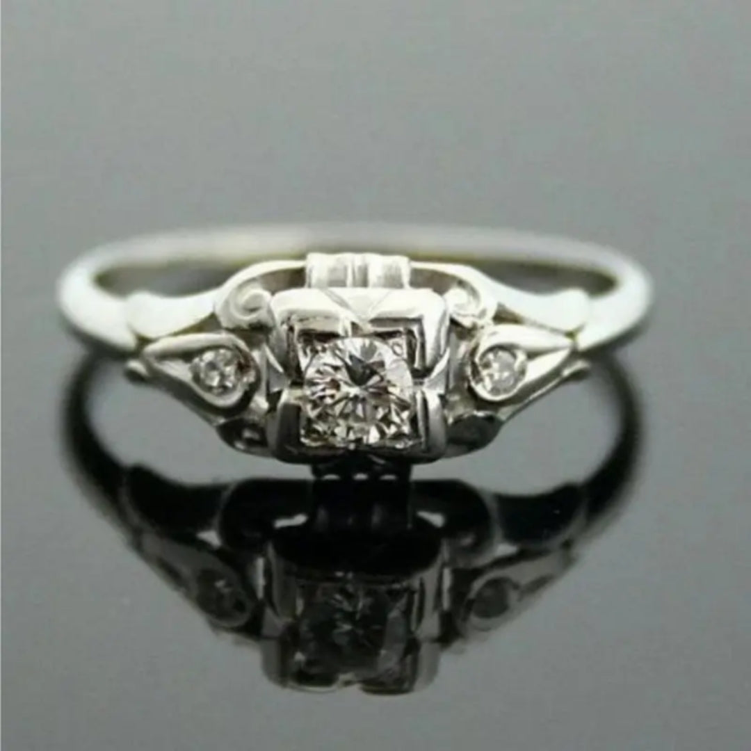 Rounded Inlaid Zirconia Silvered Ring