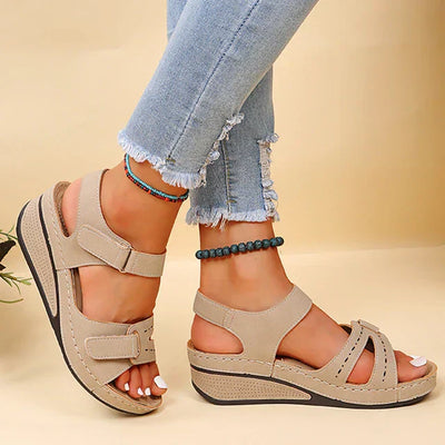 Loes ~ Open Toe Orthopedic Sandals