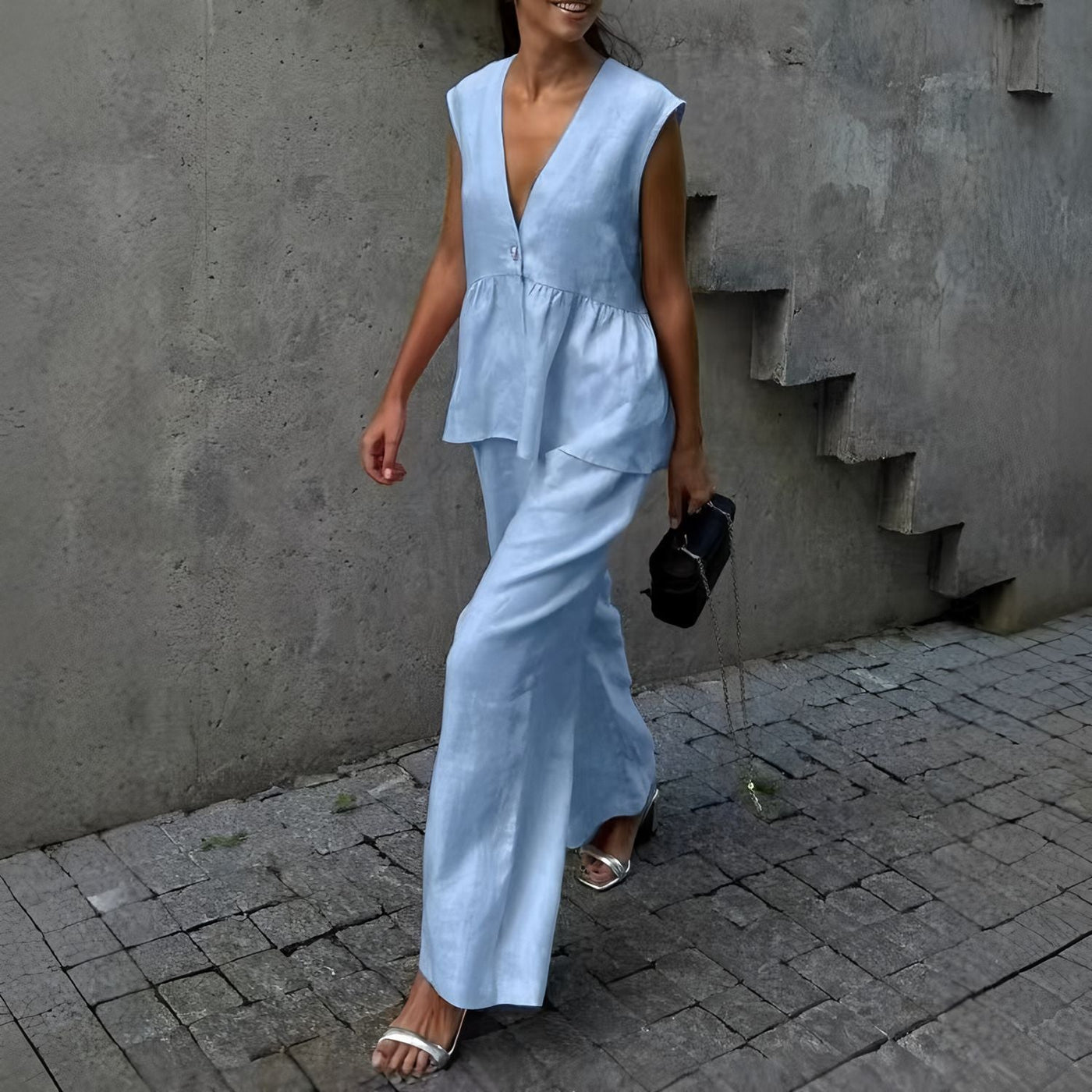 Women’s Two-Piece Set – Sleeveless V-Neck Peplum Top – Loose Fit Full-Length Pants