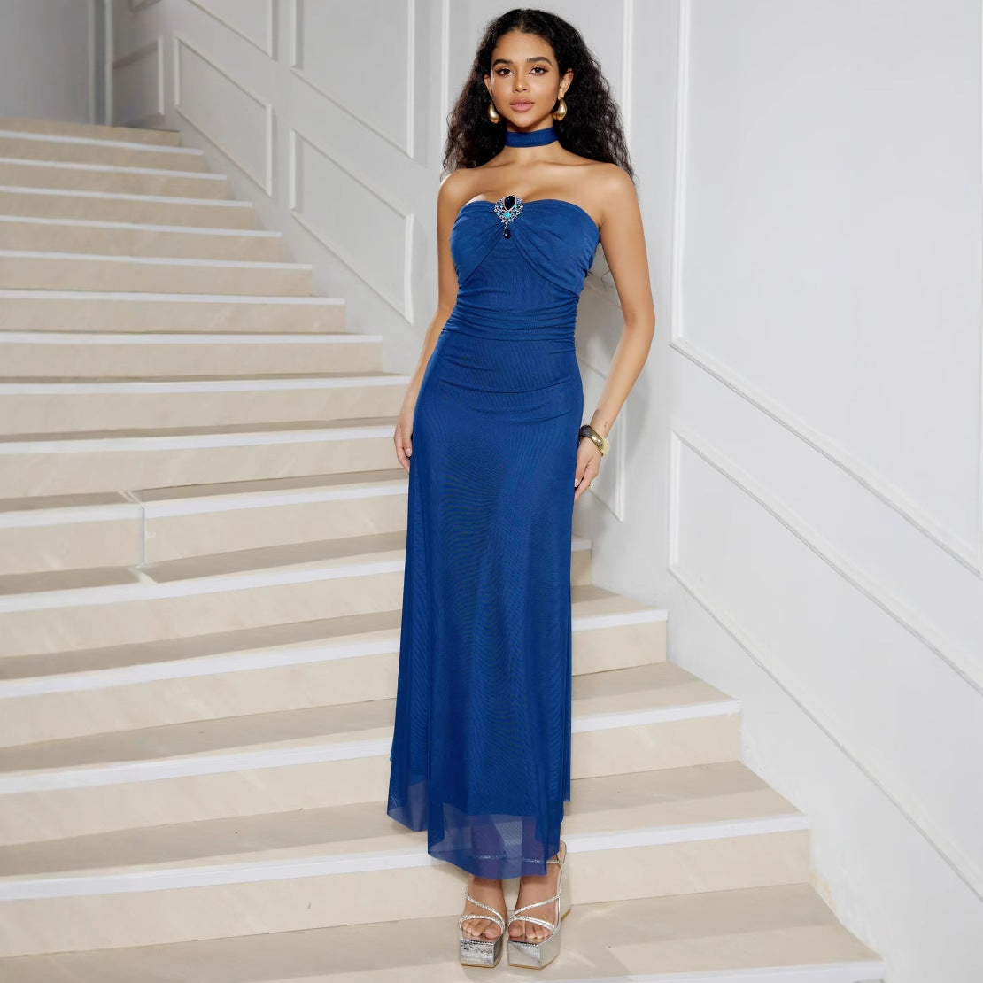 Women’s Evening Gown – Strapless Slim Fit – Mesh Overlay – Full Length with Choker