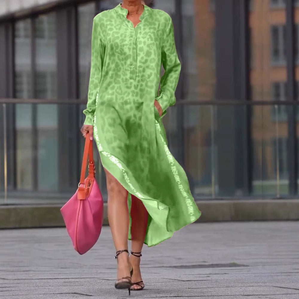 Women’s Midi Dress – Relaxed Fit – V-Neck – Long Sleeve – Animal Print – Pockets