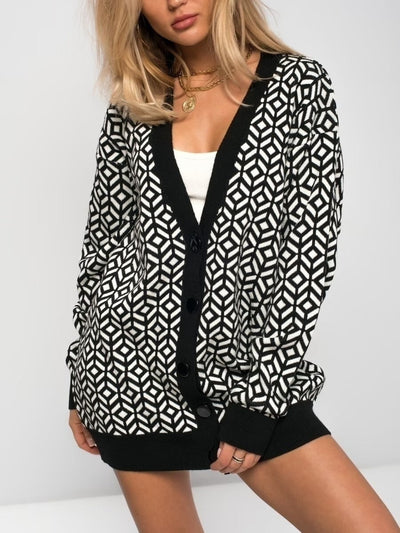 Women’s Knitted Cardigan – Oversized Fit – Wool Blend – V-Neck – Geometric Pattern – Button Front