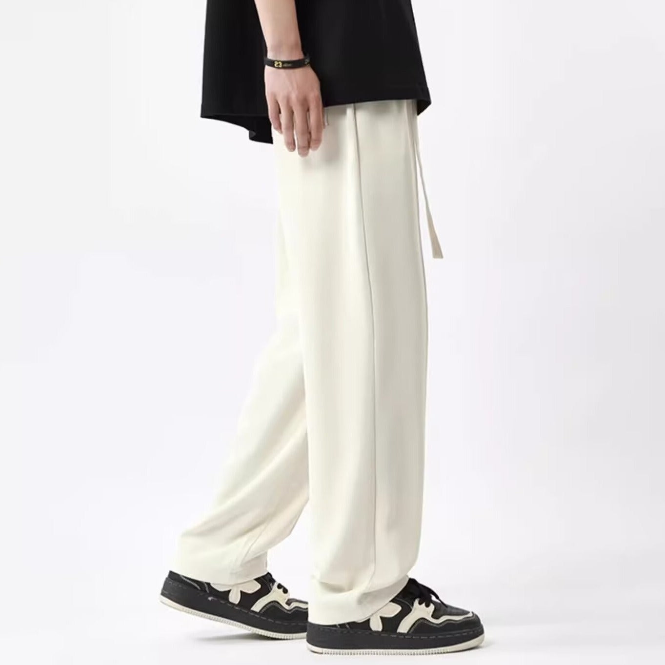 Unisex Wide-Leg Trousers – High Waist – Lightweight Draped Fit – Full Length Casual
