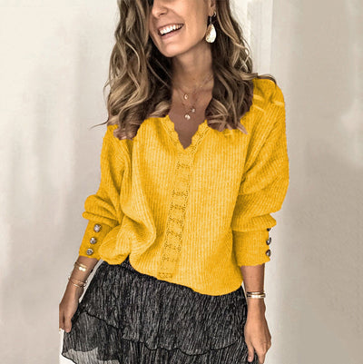 Women’s Pullover Sweater – Relaxed Fit – Knitted Ribbed Texture – V-Neck – Button Cuff