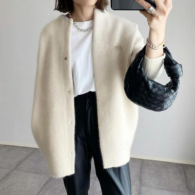 Women’s Cardigan – Oversized Fit – Plush Knit – Button Front – Medium Length Layering