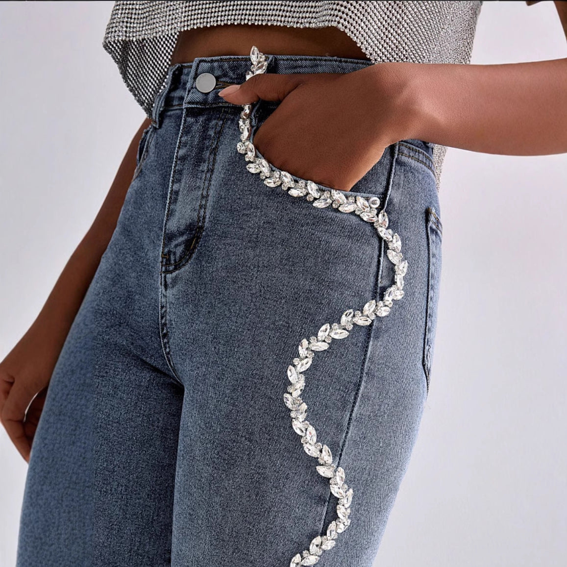 Women’s Straight Leg Jeans – Relaxed Fit – Rhinestone Side Detail – Hem Slit Denim