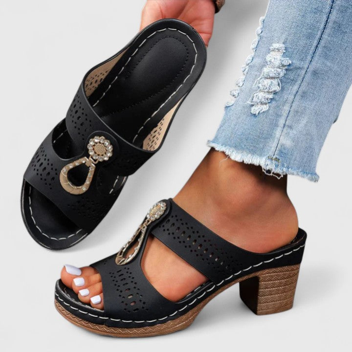 Clariza | Orthopedic Sandals