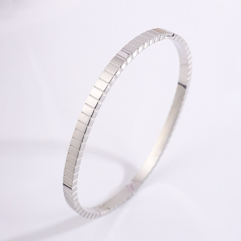 Capricia Naldini Bracelet | White Gold 16k