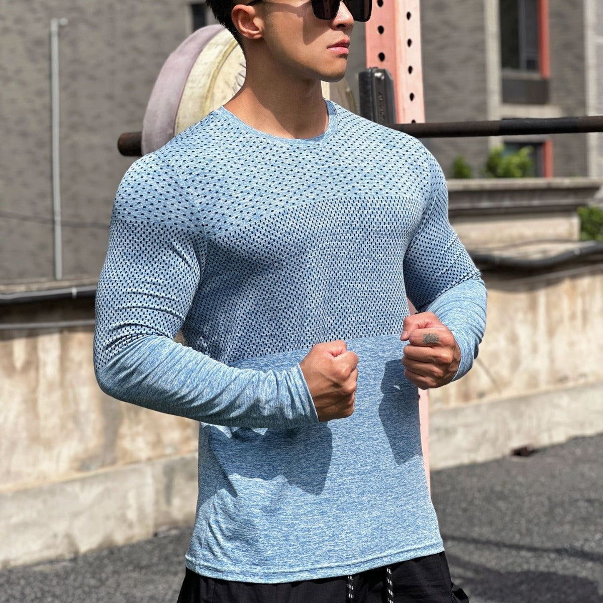 Men’s Long Sleeve Performance Shirt – Slim Fit – Breathable Mesh – Athletic Design