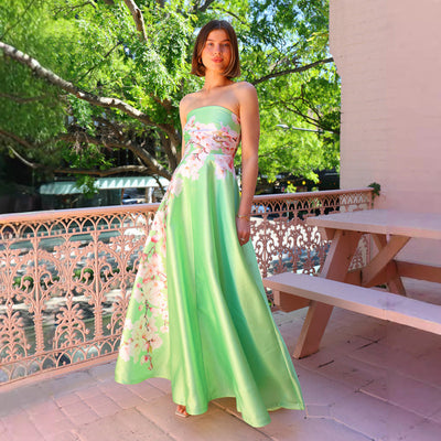 Women’s Evening Gown – Strapless Satin – Floral Print – Slim Fit Full-Length Dress