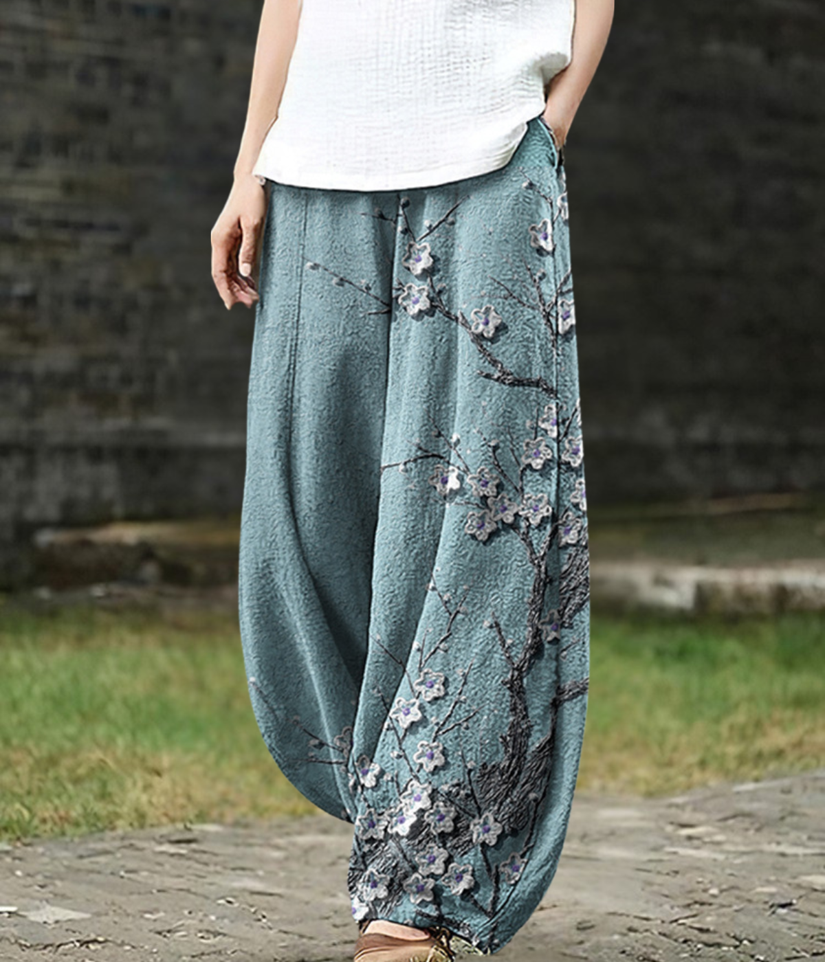 Mina | Wide-Leg Pants with Blooming Branch Print