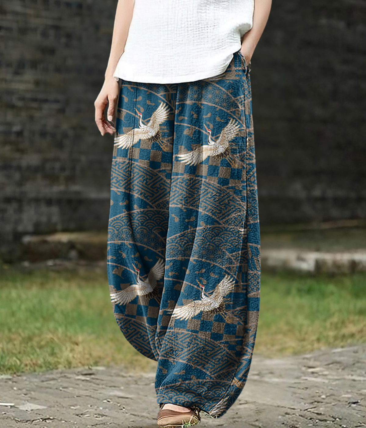 Emilie | Wide-Leg Crane Print Pants