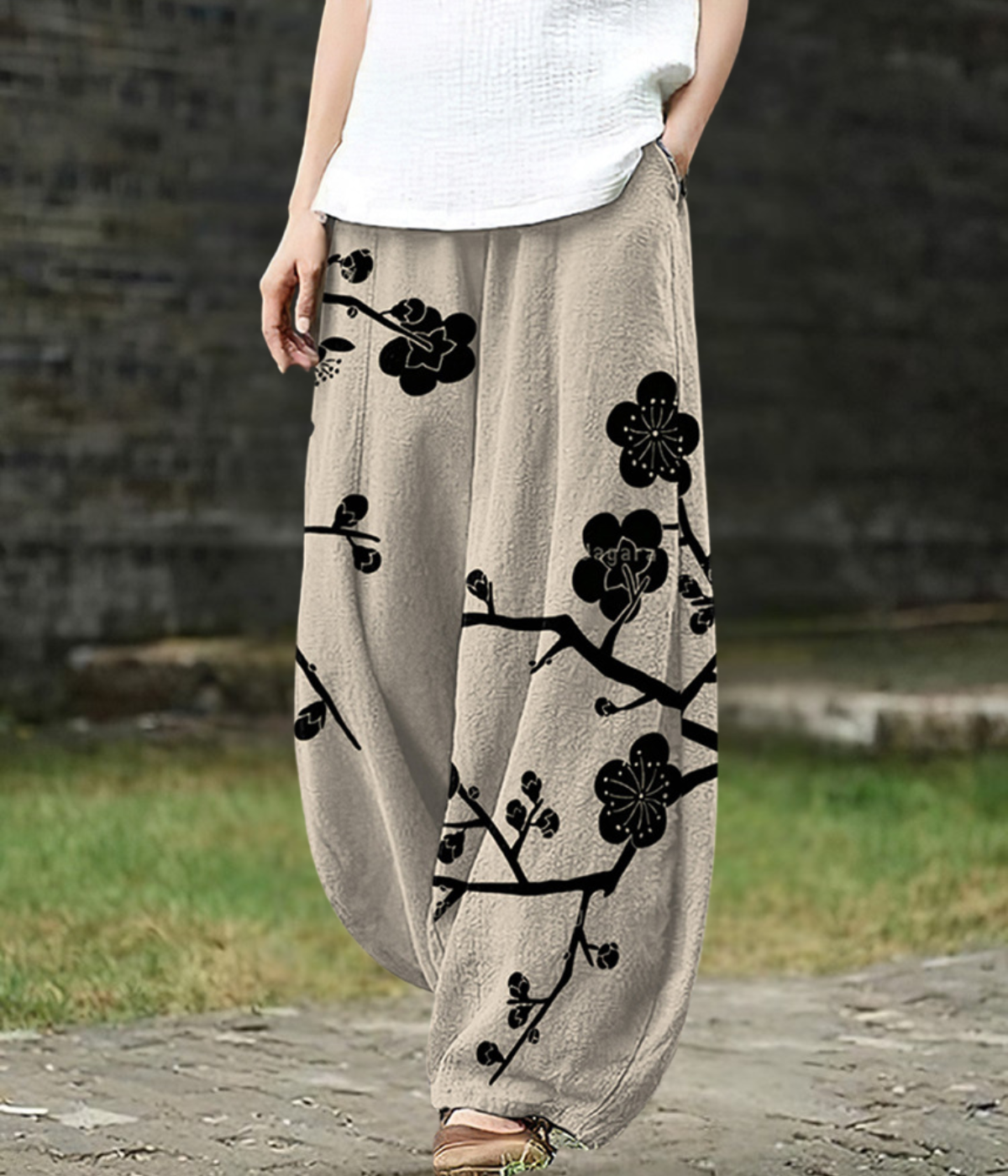 Zandra | Wide-Leg Black Floral Pants