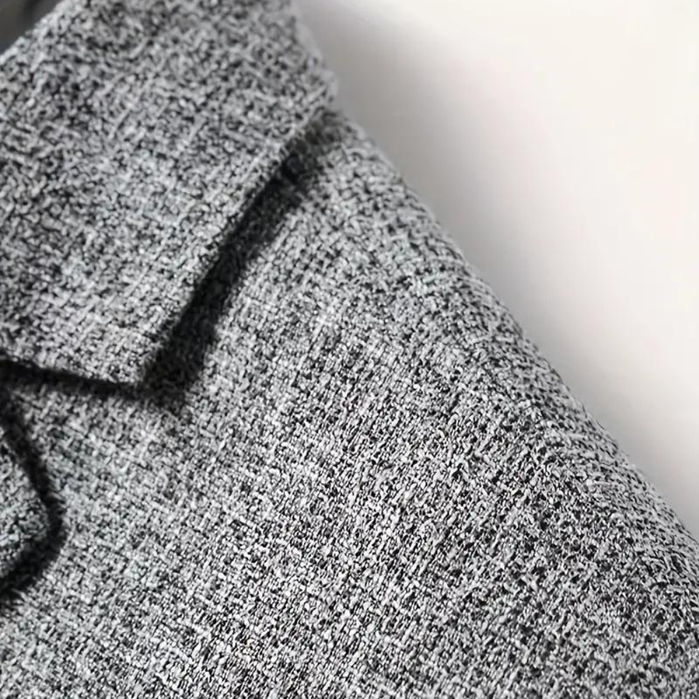 Avencea - Blazer for an Elegant Look