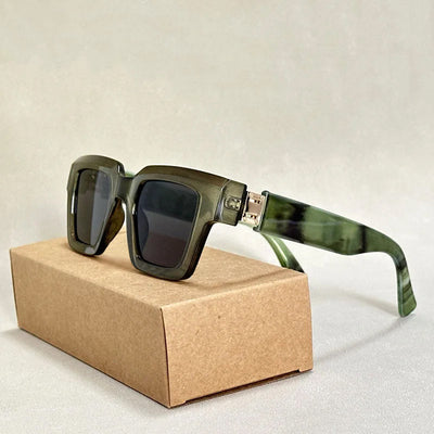 "Retro Eleganza" Sunglasses