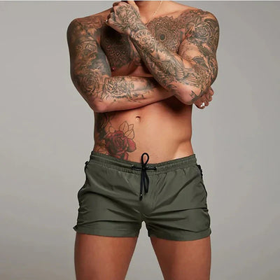 Enzo - Short swim trunks for a bold and functional style