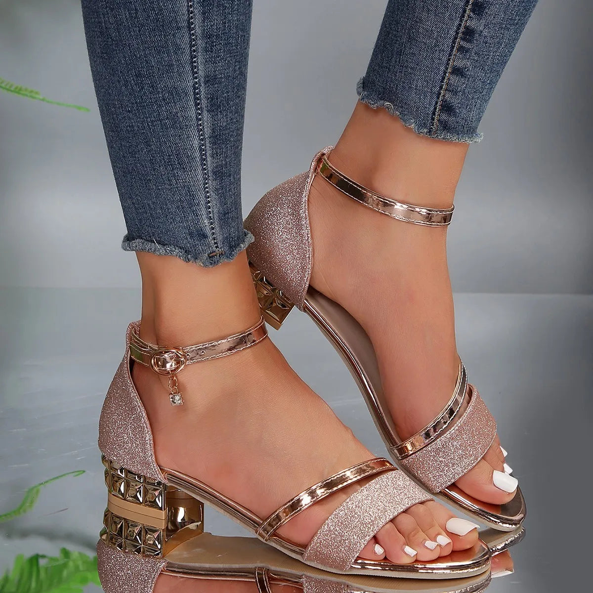 Zarileth | Orthopedic Sandals