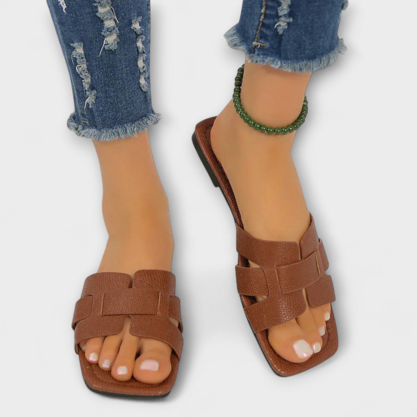 Fiorenya | Sophisticated Sandals