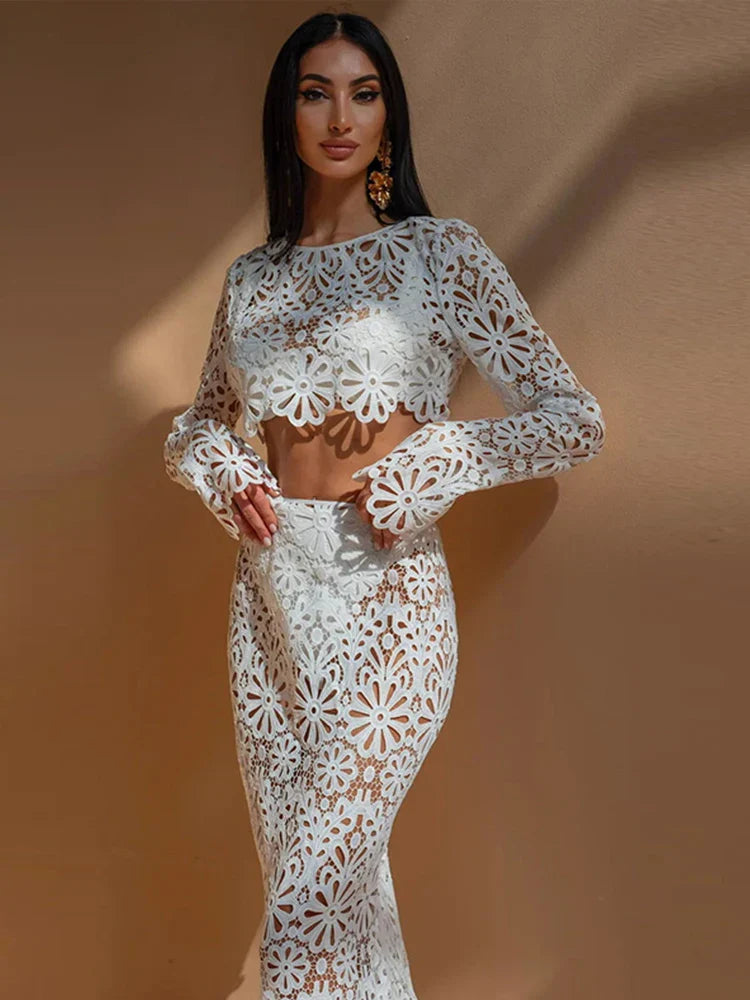 Avery™ - Elegant Crochet Set