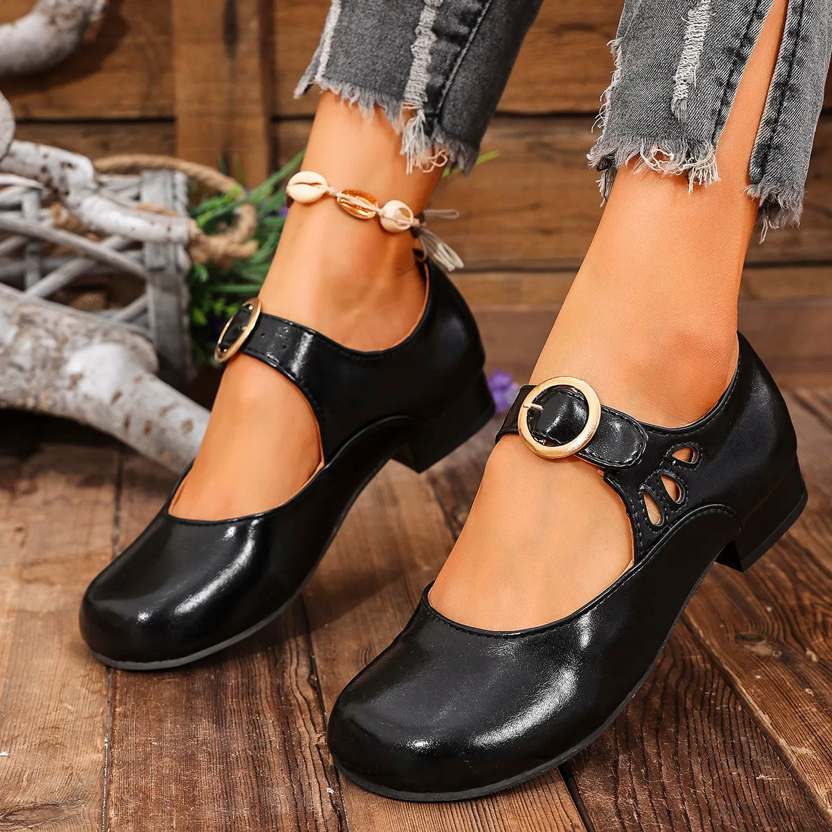 Avery™ - Elegant Round Toe Retro Shoes
