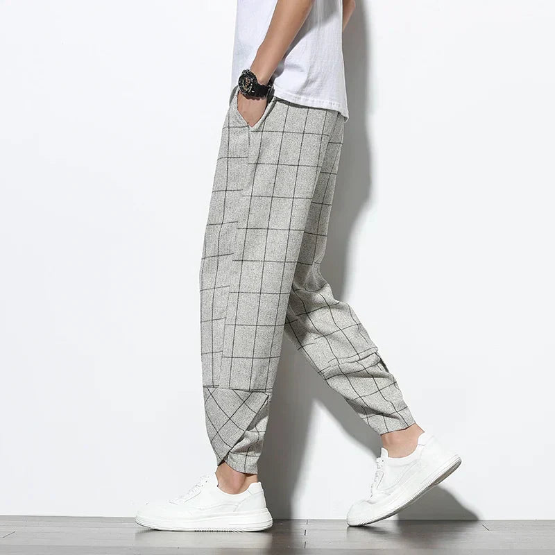 Strathmore Check Trousers