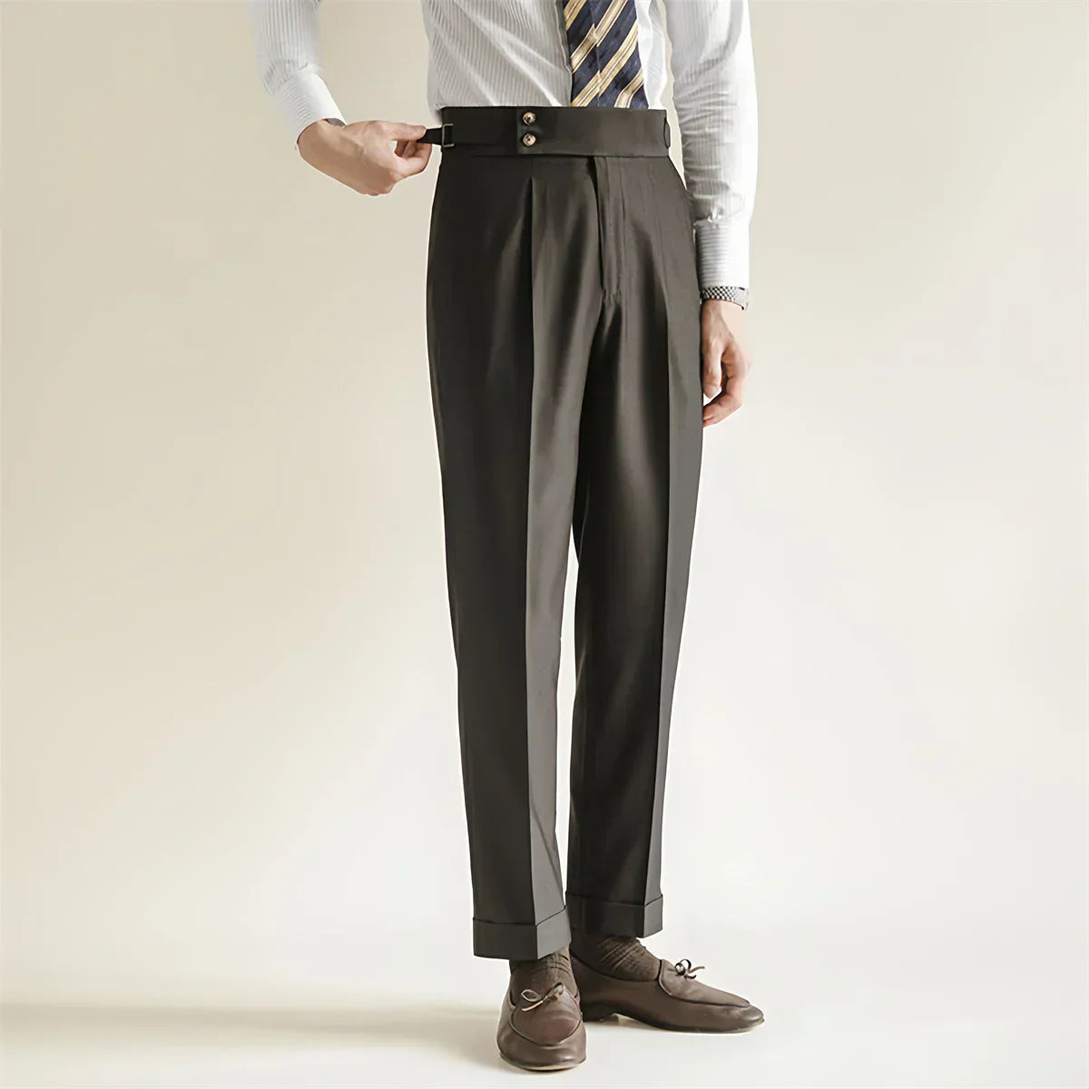 Men’s Tailored Trousers – Wool Blend – High-Rise Waist – Pleated – Cuffed Hem – Formal Fit