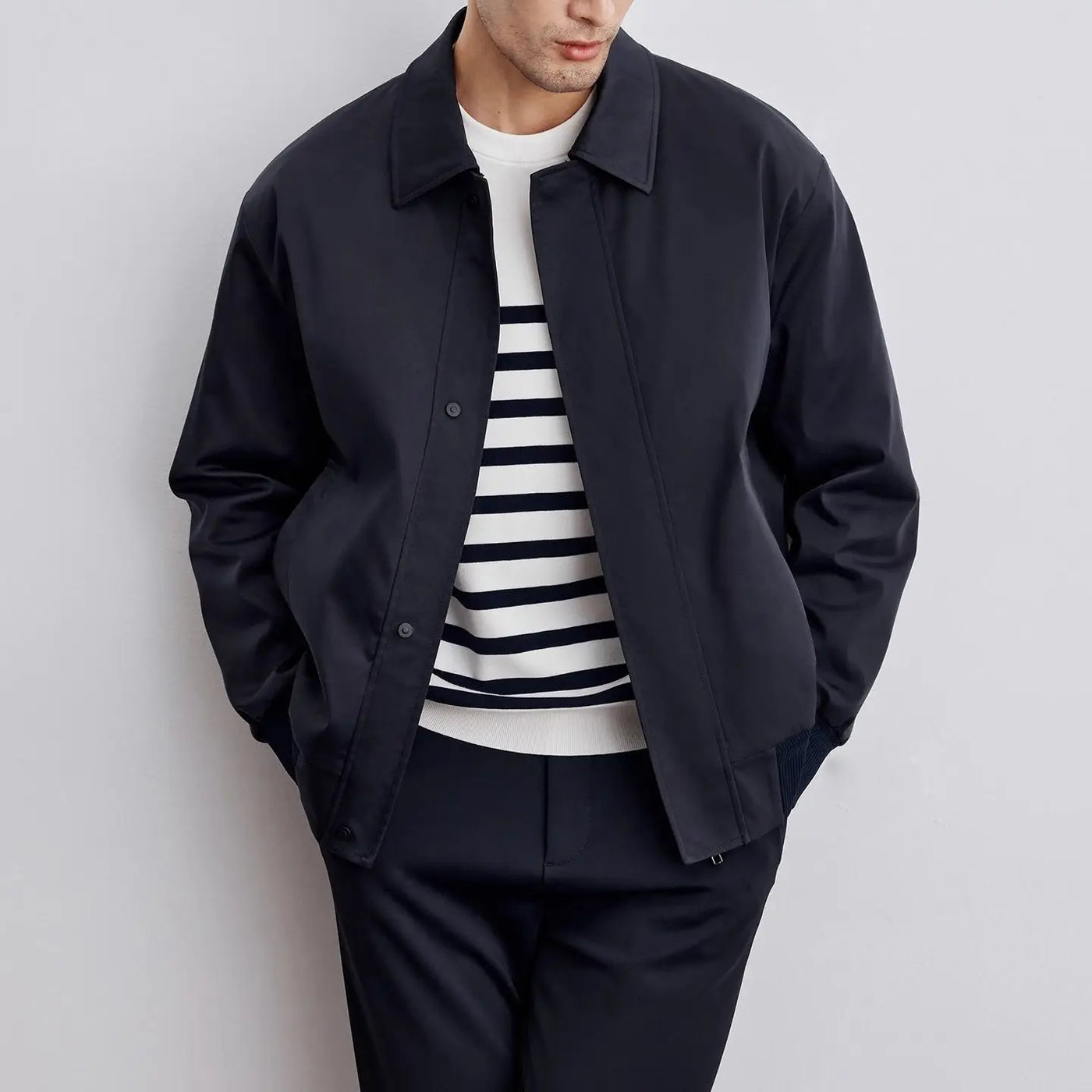 Men’s Jacket – Relaxed Fit – Woven Fabric – Classic Collar – Button-Front Casual Style