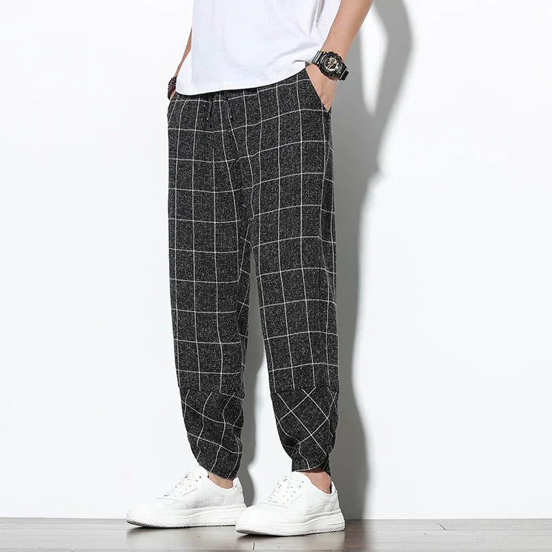 Strathmore Check Trousers