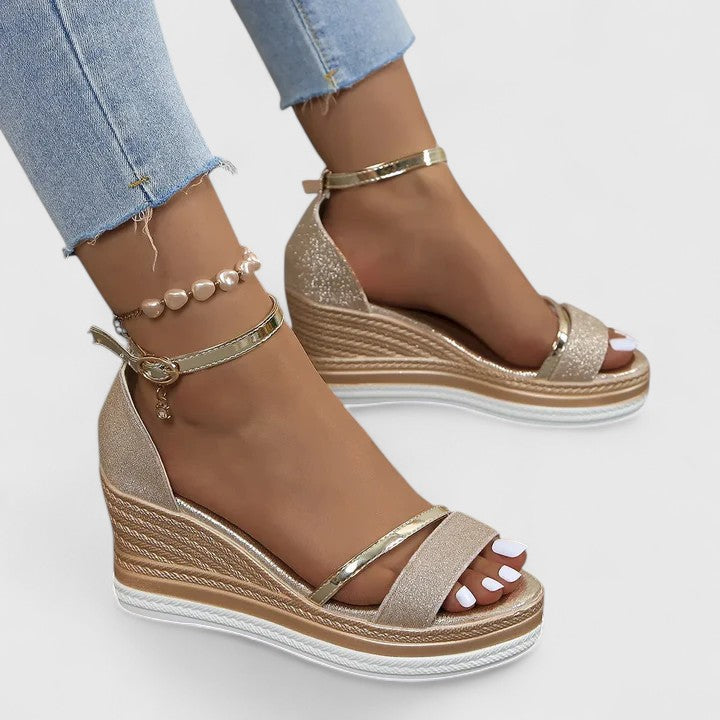 Calyra | Orthopedic Sandals