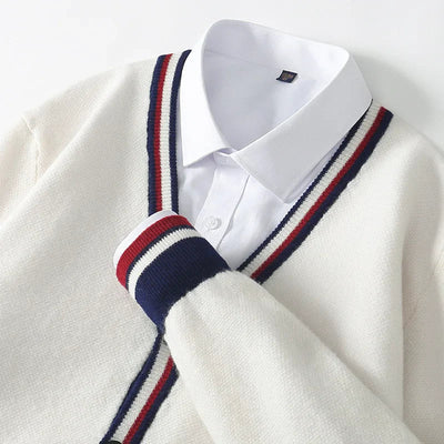 Men’s Cardigan – Wool Blend – Relaxed Fit – V-Neck – Button-Up – Contrasting Trim