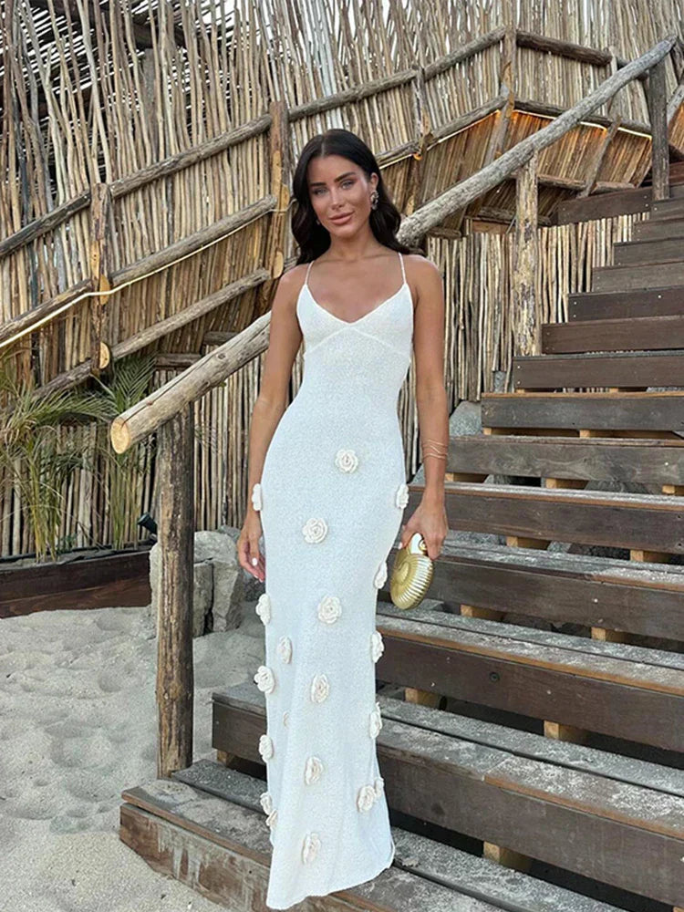 Mireille - Deep-V Neck Flower Knitted Bodycon Dress