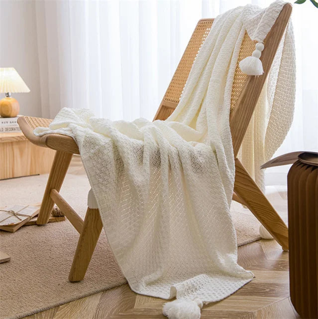 "The Nordic Winter" Knitted Blanket