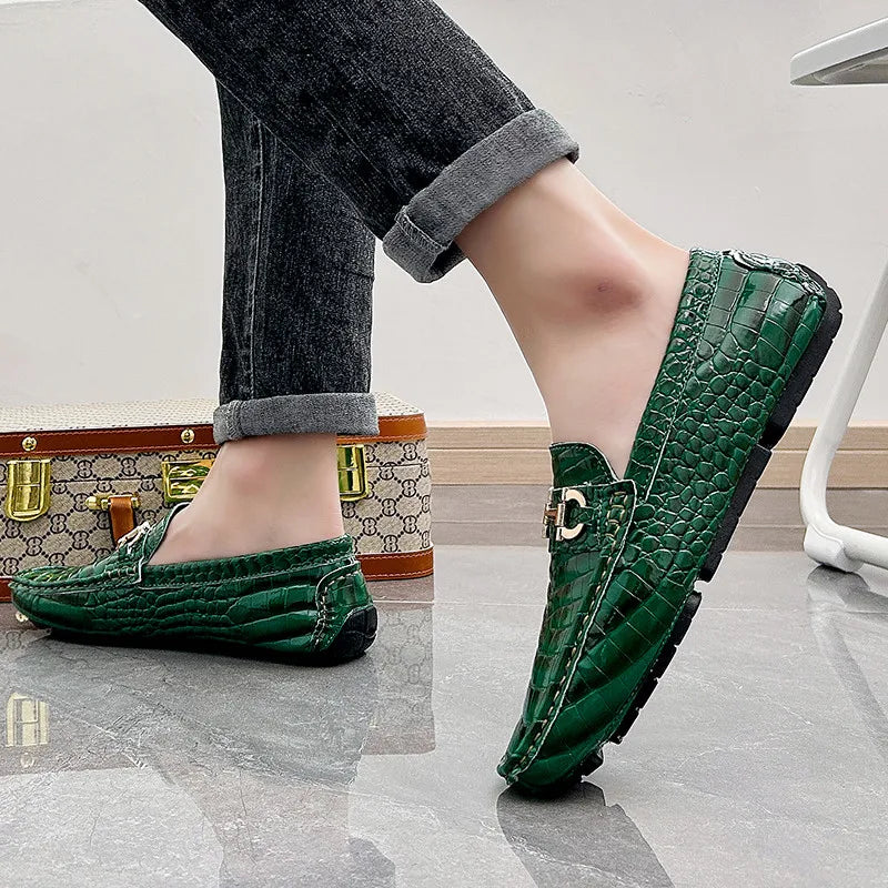 Big Size 38-48 Fashion Green Loafers Men Soft Comfy Slip-on Men's Casual Leather Shoes Crocodile Moccasin For Men Driving Shoes