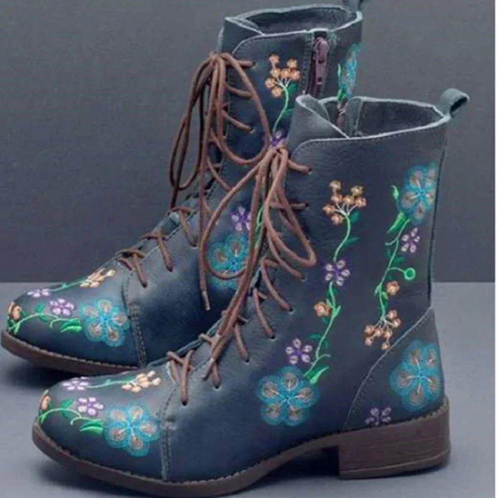 Avencea Retro Boots with Ethnic Embroidery - Elegant and Appealing Design for Maximum Grip and Durability