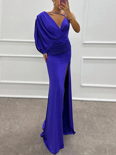 Iliana | One-Shoulder Gown