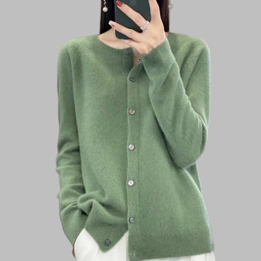 Leyla | Classic Button-Up Knit Cardigan