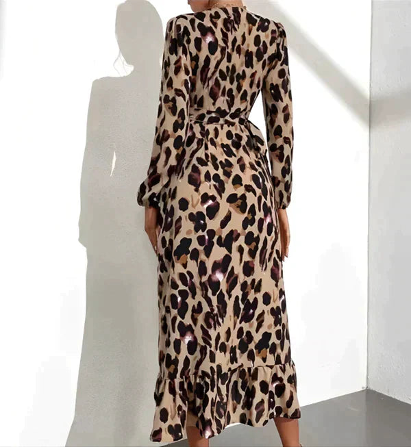 Avencea - Dress with V-Neck and Leopard Print - Spring Dress