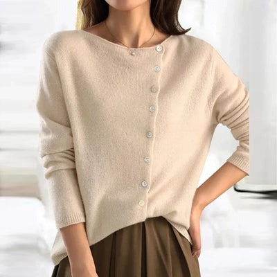 Avencea - Elegant Sweater with Trendy Button Closure