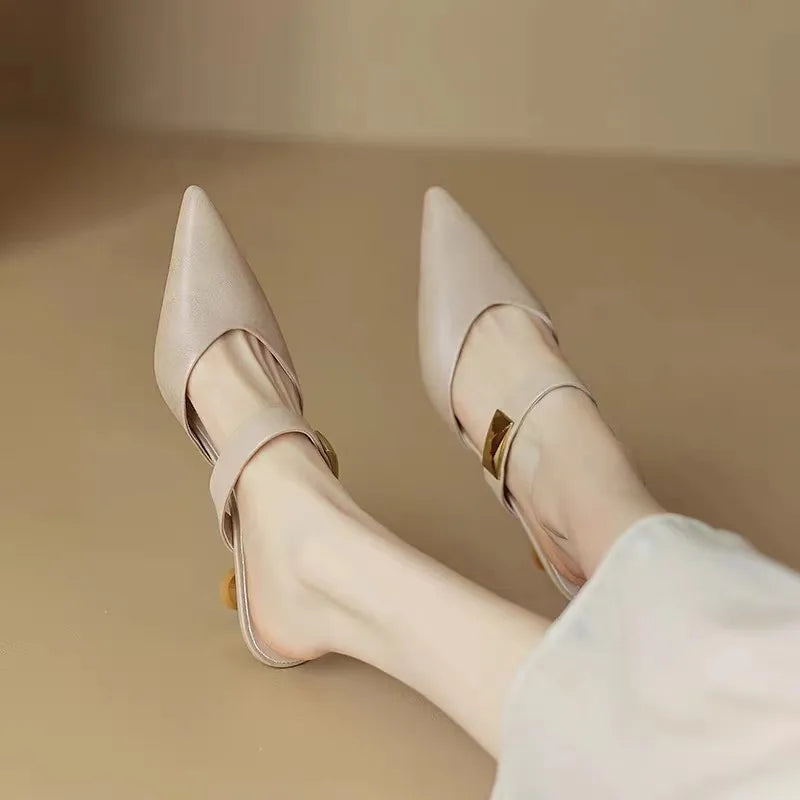 Sophia Kitten Heel Pump