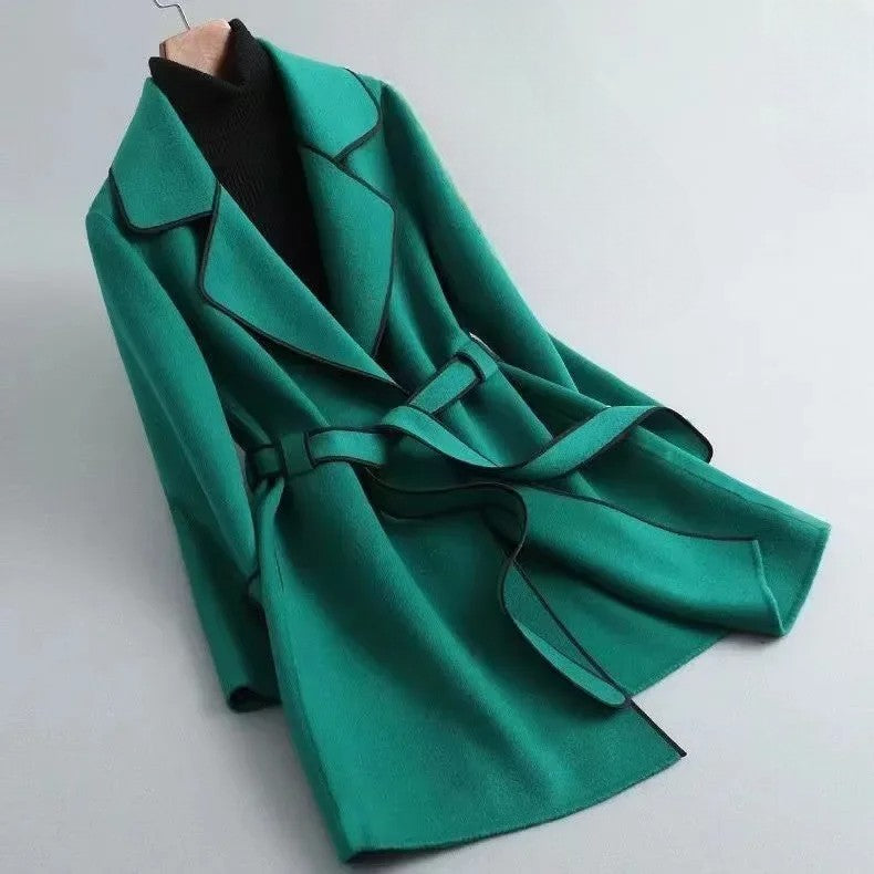 Dahlia en Fleur Wrap Coat