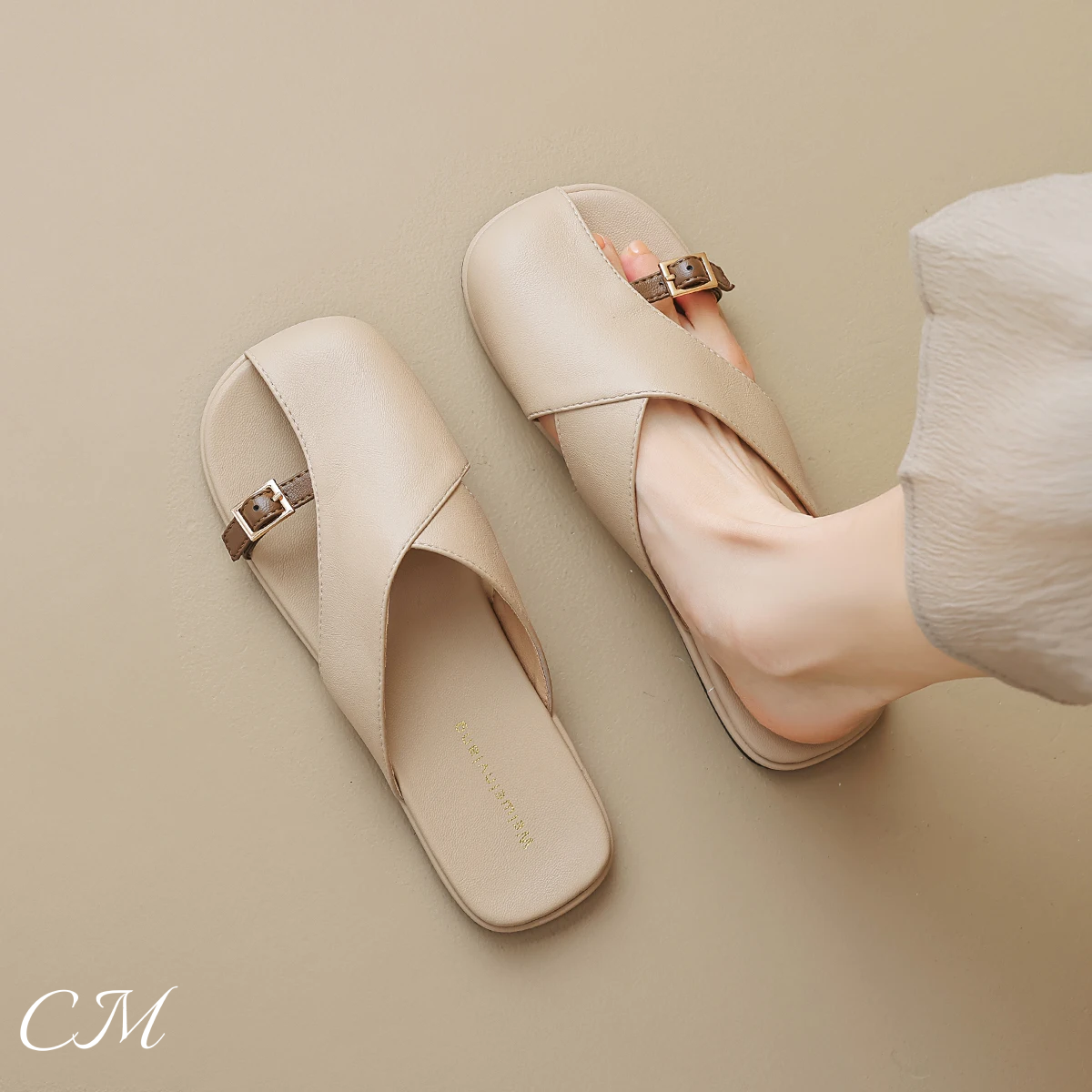 Amelia™ Half Cover Slip-On