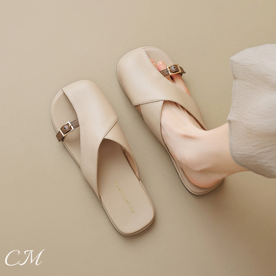 Amelia™ Half Cover Slip-On