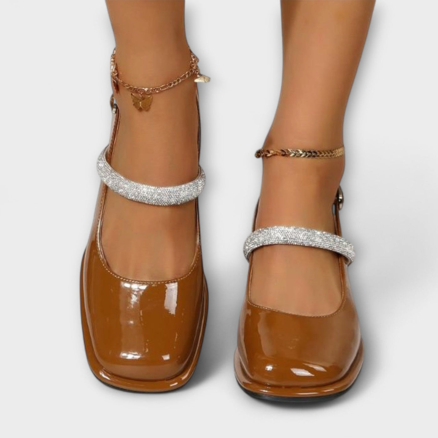 Lyzette | Sophisticated Sandals