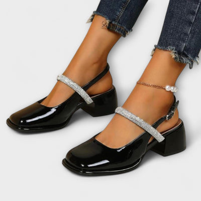 Nhycelle | Orthopedic Sandals